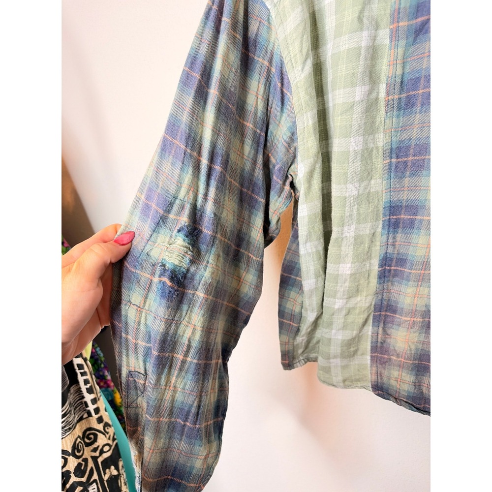 American Eagle Mixed Plaid Patchwork Cropped Button Down Flannel Large - Picture 5 of 10